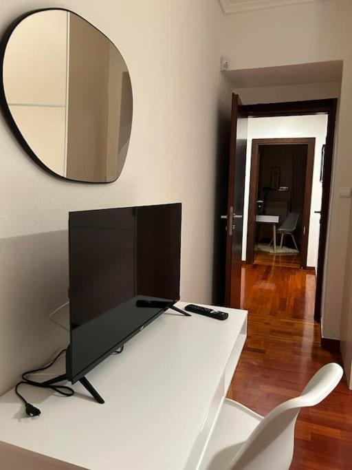 Ferienwohnung The One Thessaloniki Exterior foto